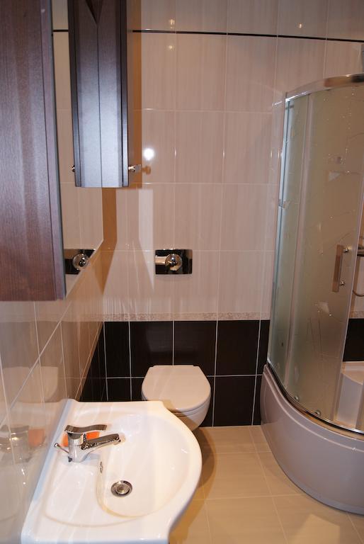 Gdanskie Apartamenty - Apartamenty - Dluga Z Widokiem Na Ratusz I Nad Motlawa Oda fotoğraf